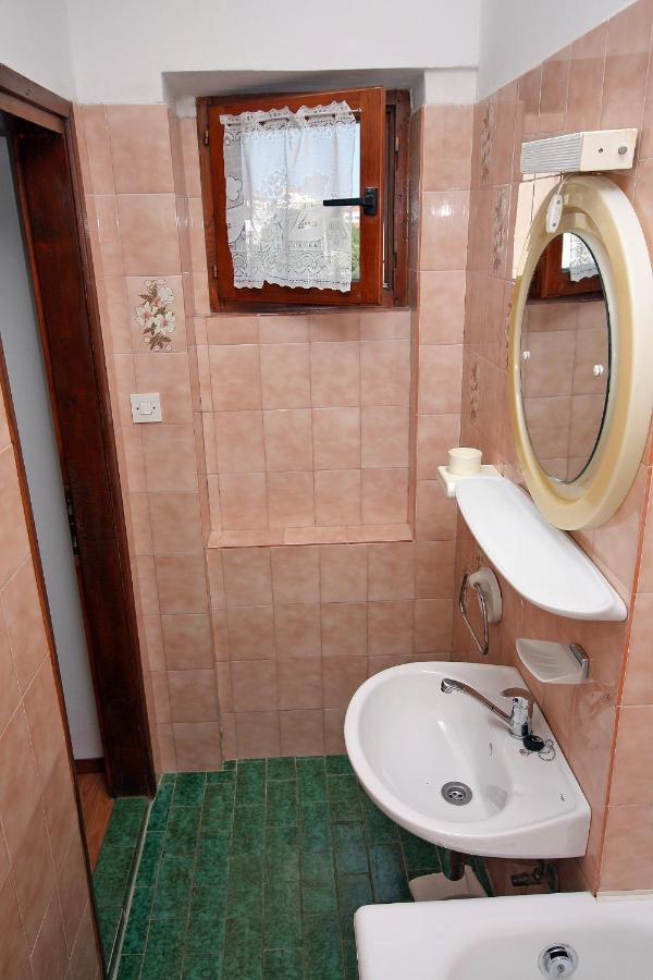 Apartment Supetarska Draga - Donja 5030A Extérieur photo